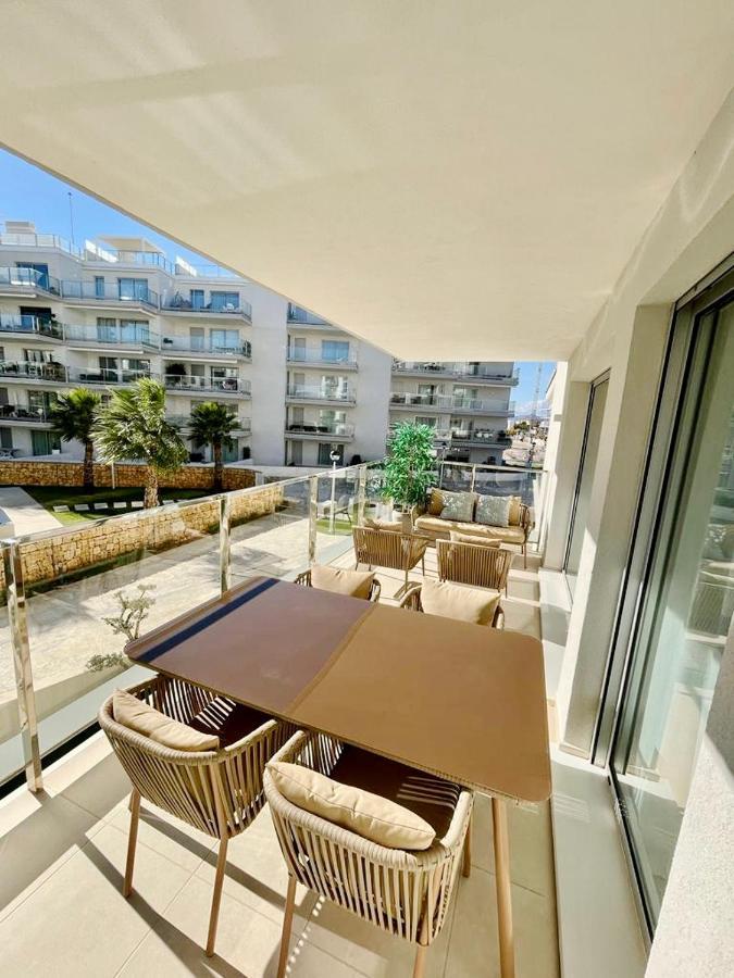Marina Real 82 By Homeprive Denia Exterior photo